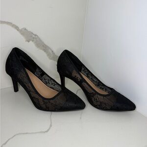 Elegant Black Lace Women's Heels
